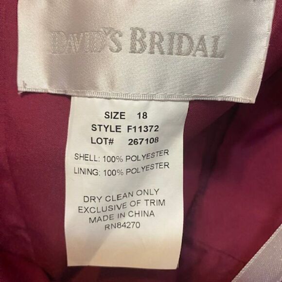 David's Bridal Chamber Halter full Tulle midi skirt bridesmaid dress, size 18 - Picture 6 of 6
